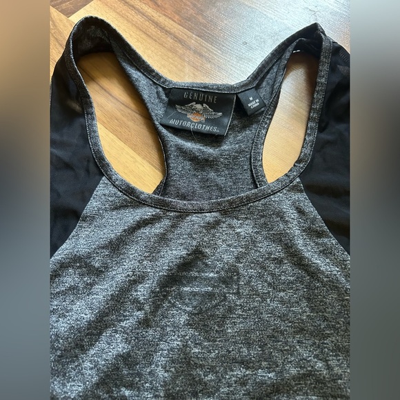 Harley-Davidson Gray and Black Sleeveless Tank Top - Picture 4 of 5